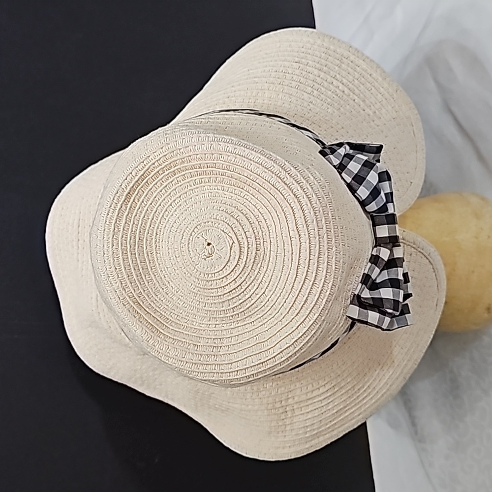 Sun Hat with black ribbon